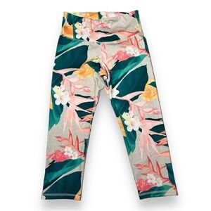 Old Navy Women’s High-Waisted Elevate Crop Leggings Tropical Floral Size Medium